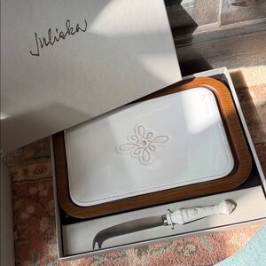Juliska White and Brown Jardins du Monde Cheese Board Set with Knife